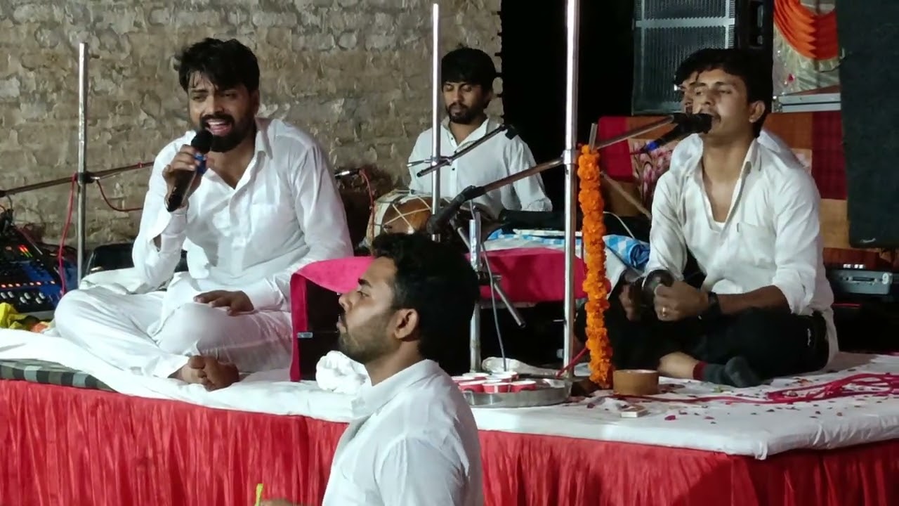 पितर जी भजन।गायक श्री पवन जी बेनीवाल एण्ड पार्टी।वीडियो अच्छी लगे ।चैनल को सब्सक्राइब और लाइक करें 