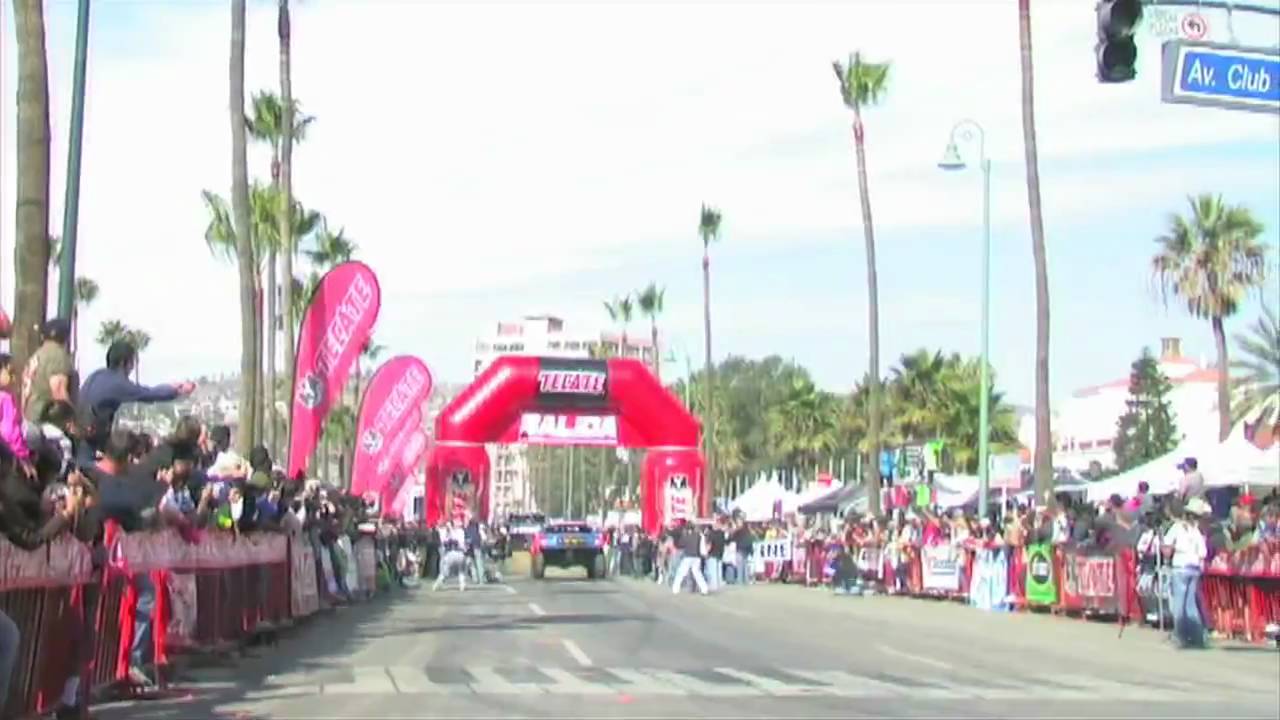 2009 Baja 1000 Trophy Trucks FIRST MILE  OFF THE LINE and RED BULL JUMP