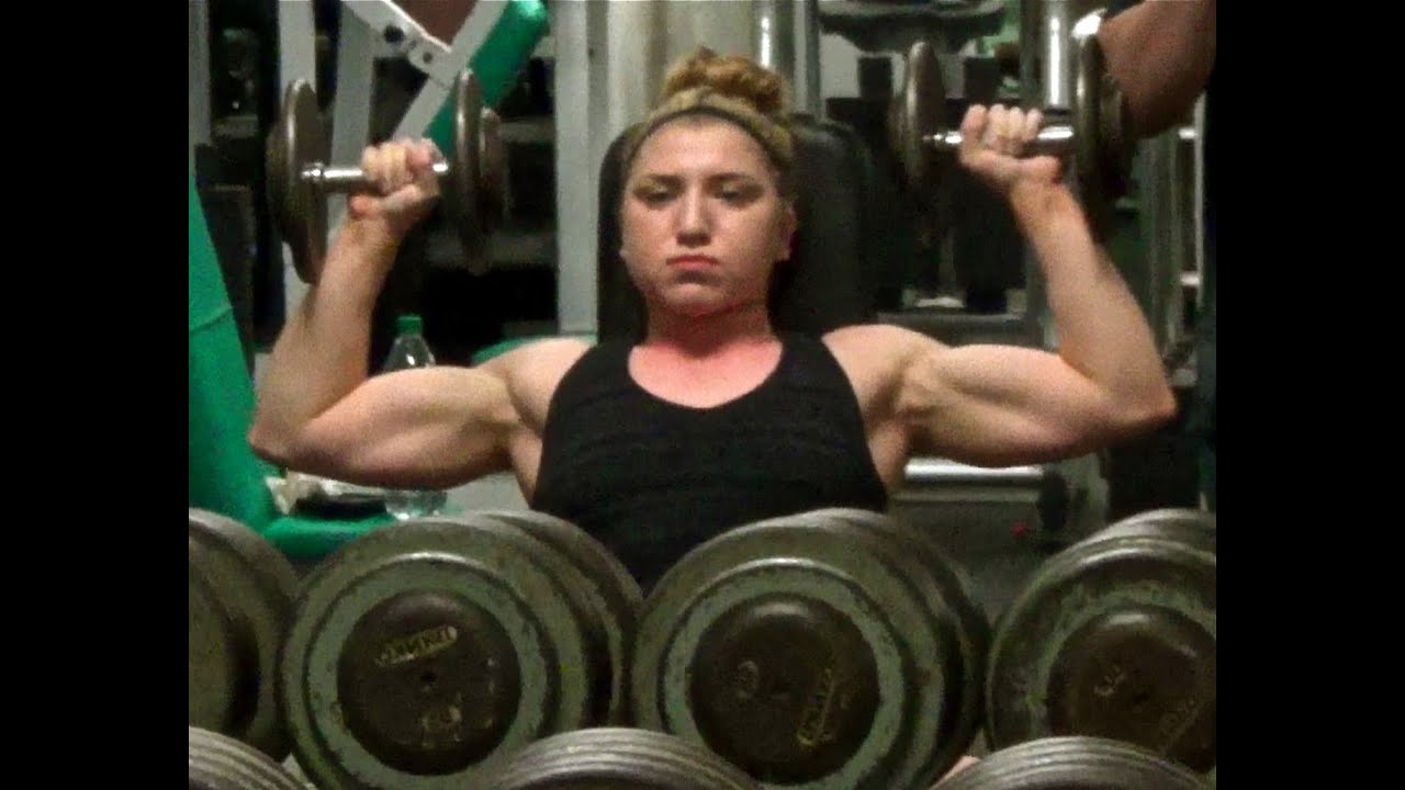 Female Upper Body Training - (Vlog 3)