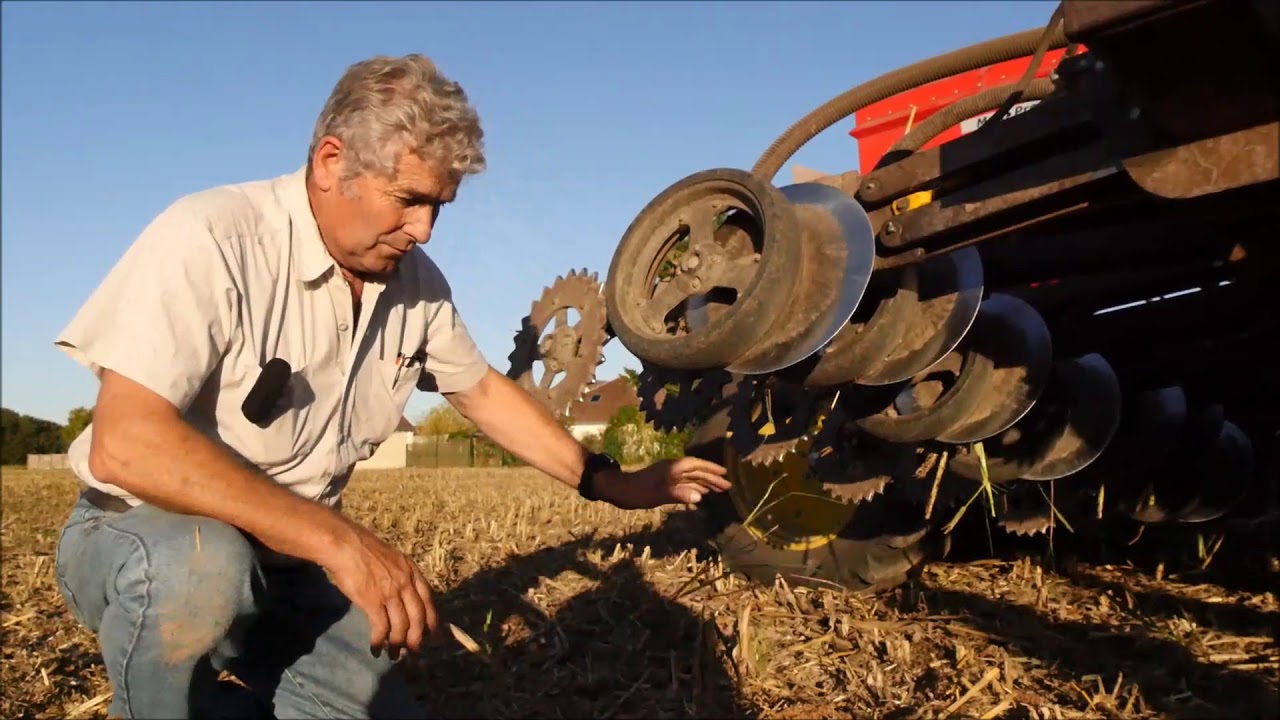 Agroécologie & semis direct sous couvert : un semoir innovant et large