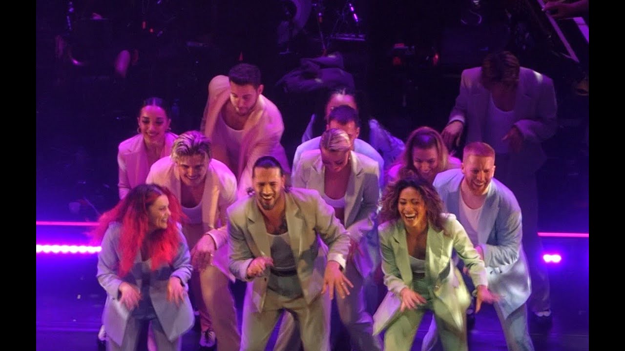 strictlycomedancinglive 2024 - The Professionals -  finale - stage door - Liverpool Empire
