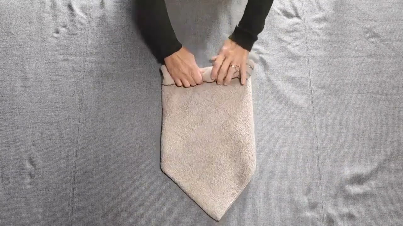 How to fold towels TO SAVE SPACE