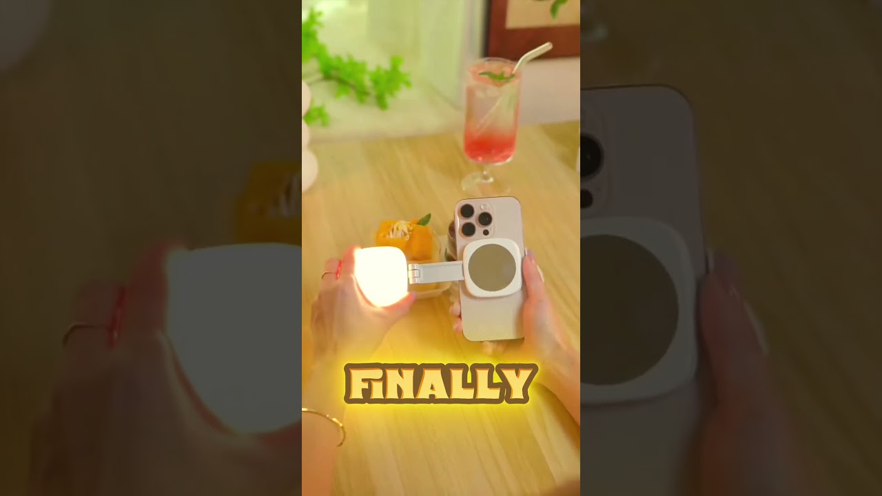 Stop Taking Bad Selfies! 🛑 MagSafe Ring Light Hack