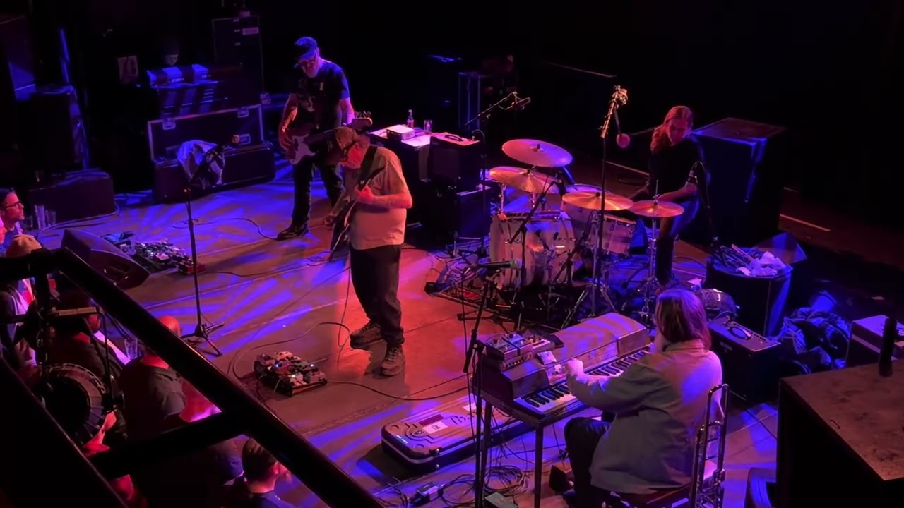 Earth - The Bees Made Honey In The Lion's Skull (Live, January 2026)