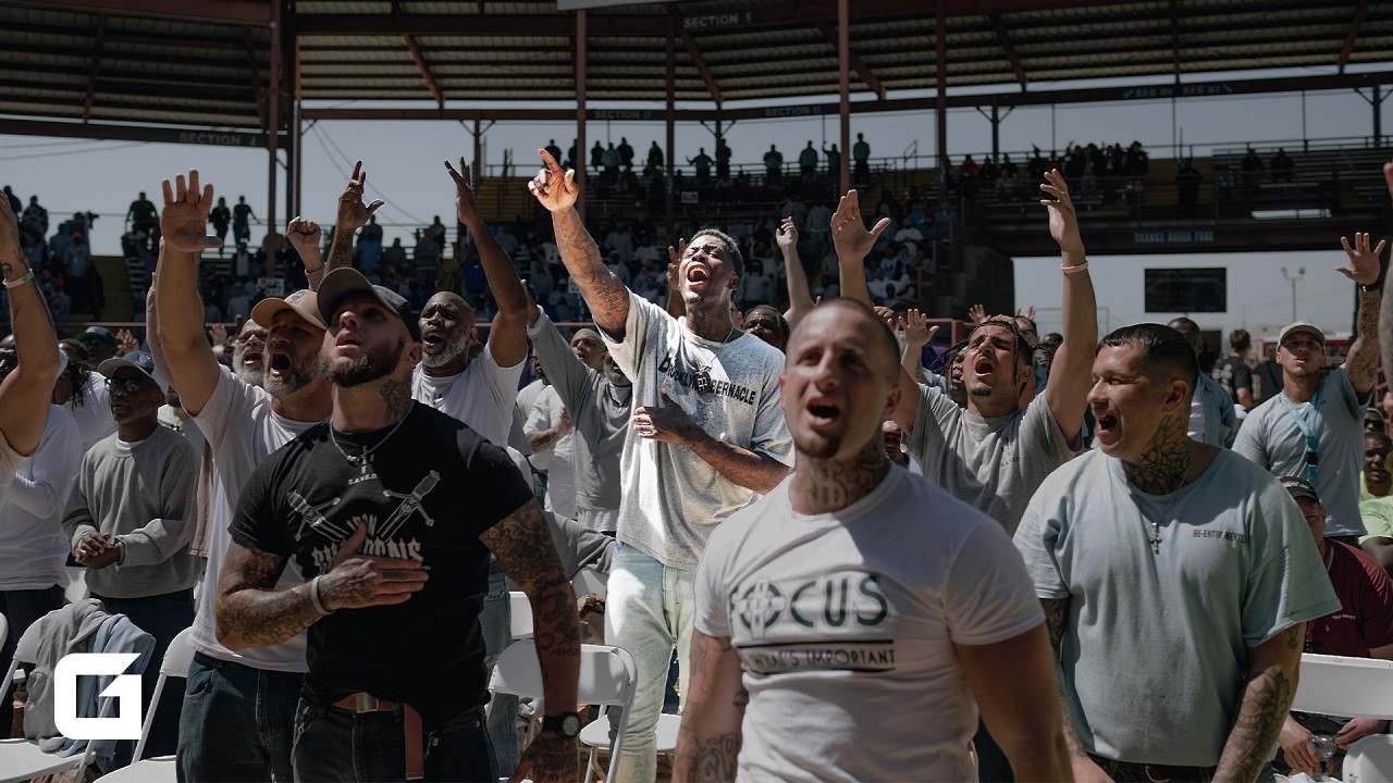 RATTLE! | @elevationworship LIVE inside ANGOLA!!!