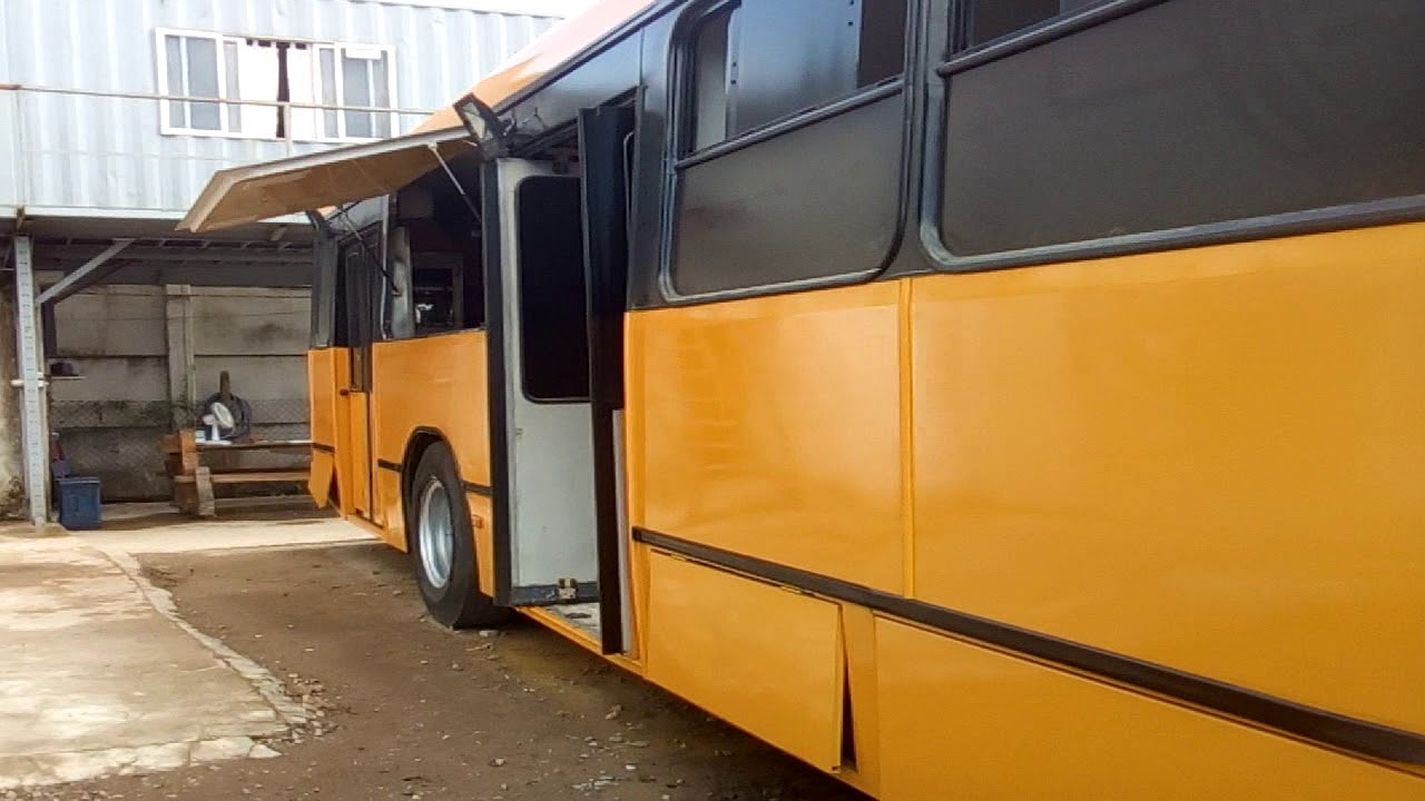 Food bus transforma