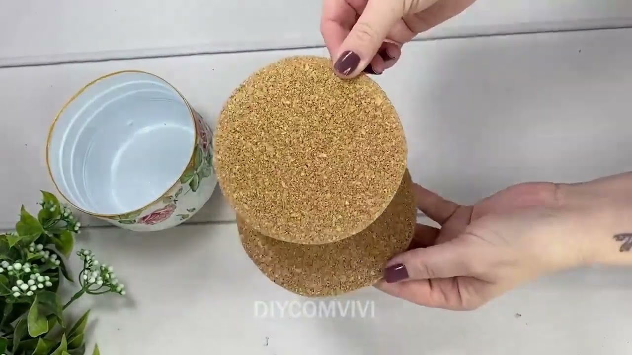 Idéia com Embalagem de Àgua Sanitária