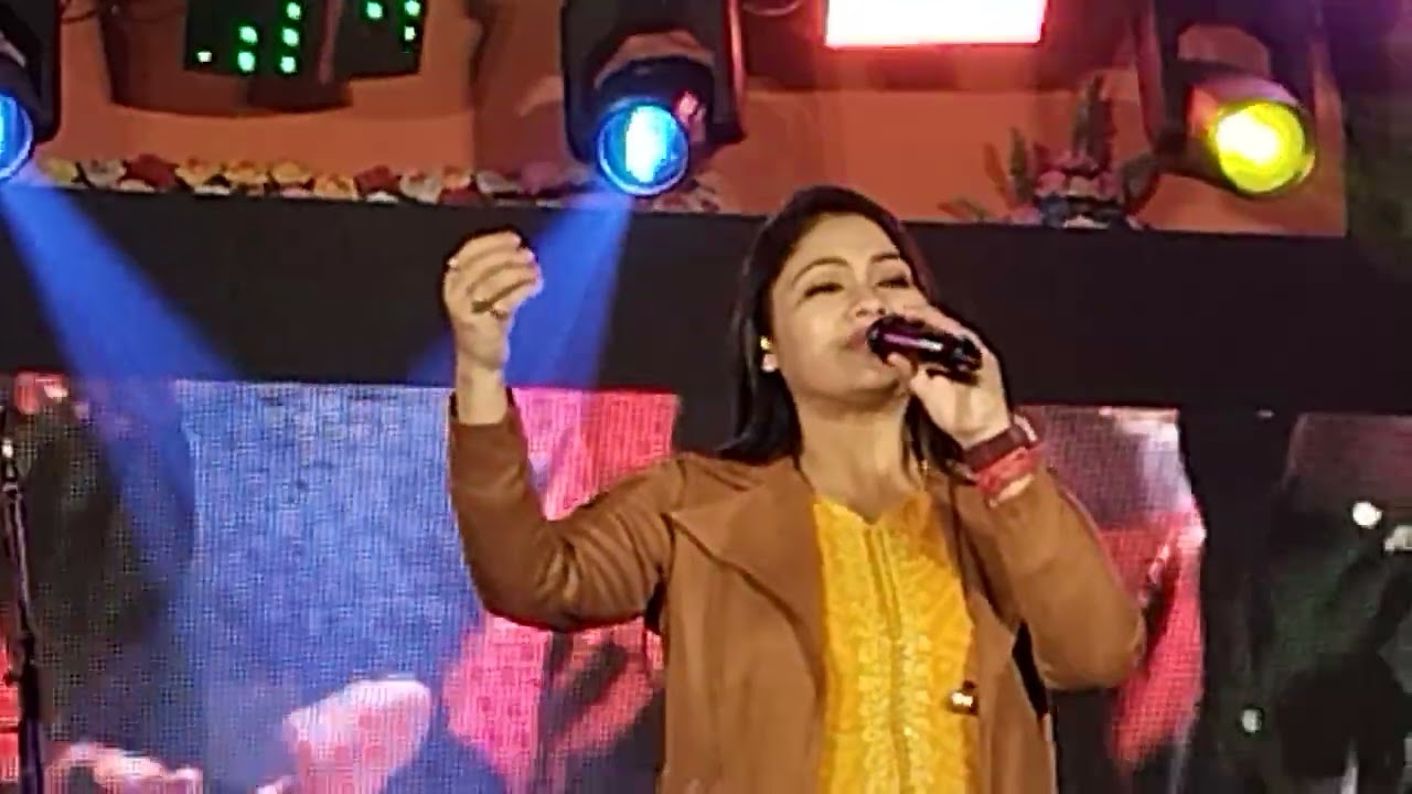 বাইতিগাছা সন্তোষী মা পুজো উপলক্ষে অর্কেস্ট্রা ব্যান্ড মেলোডি সিঙ্গার মোনালিসা দাস 