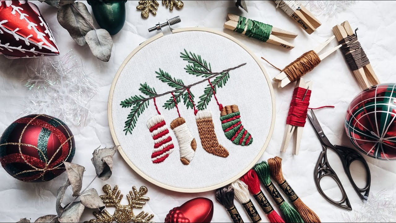 Christmas socks embroidery pattern