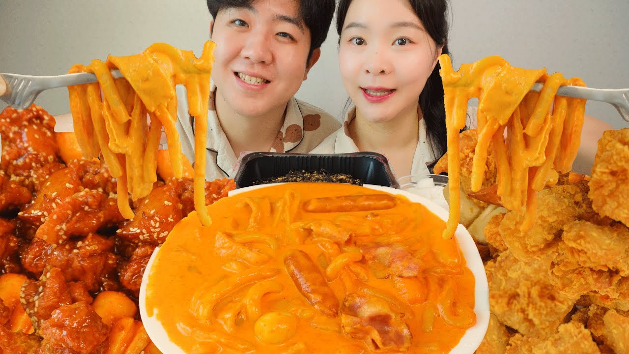 꾸덕한 🧡태리로제떡볶이🧡닭강정🍗, 주먹밥 먹방 👉 KOREAN ROSE TTEOKBOKKI, CHICKEN MUKBANG ASMR REALSOUND