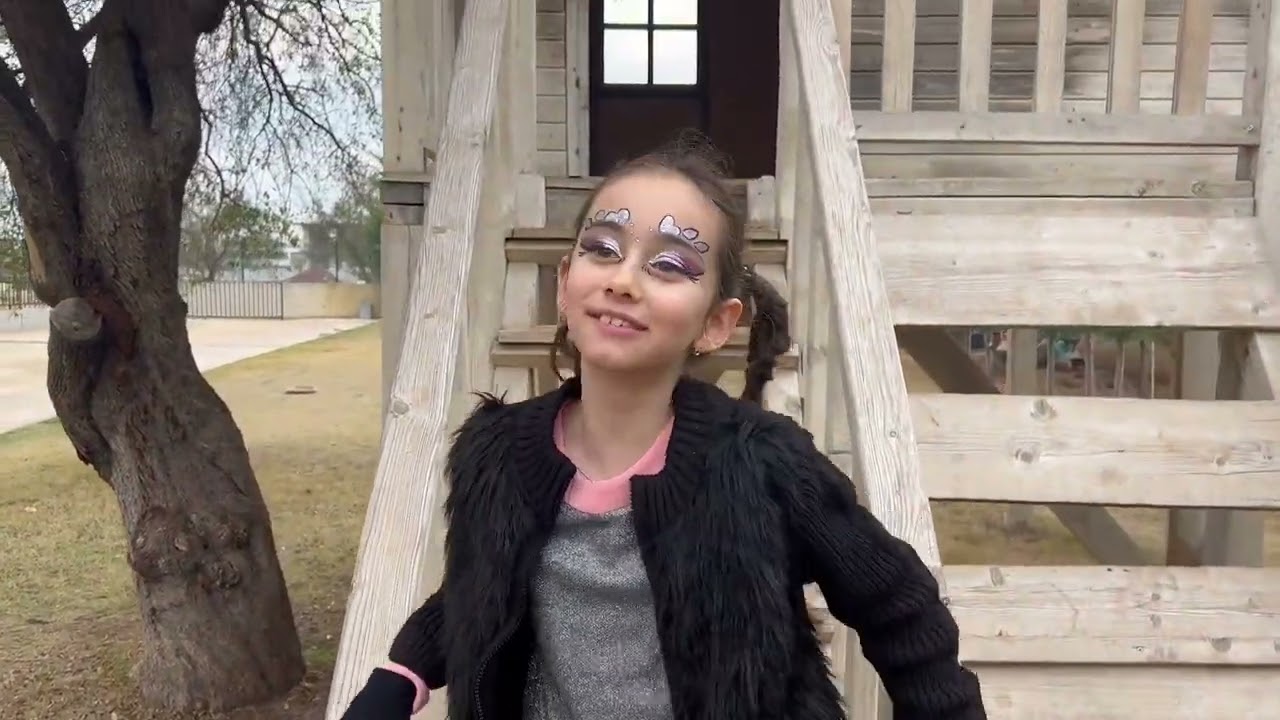 Denizli Koleji - Our English video clip featuring our 2nd, 3rd and 4th grade students is out!