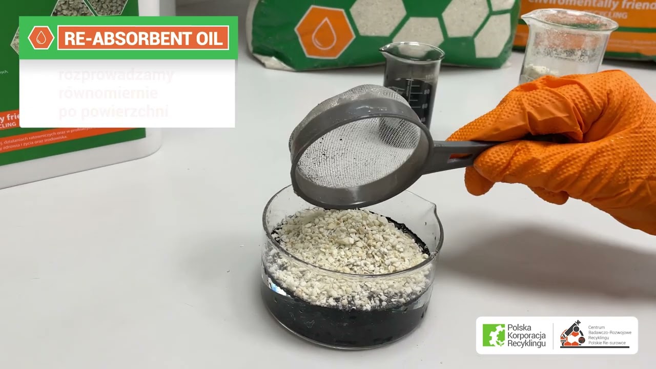 Re-absorbent oil - Rozlewisko olejowe i ropopochodne na powierzchni wody