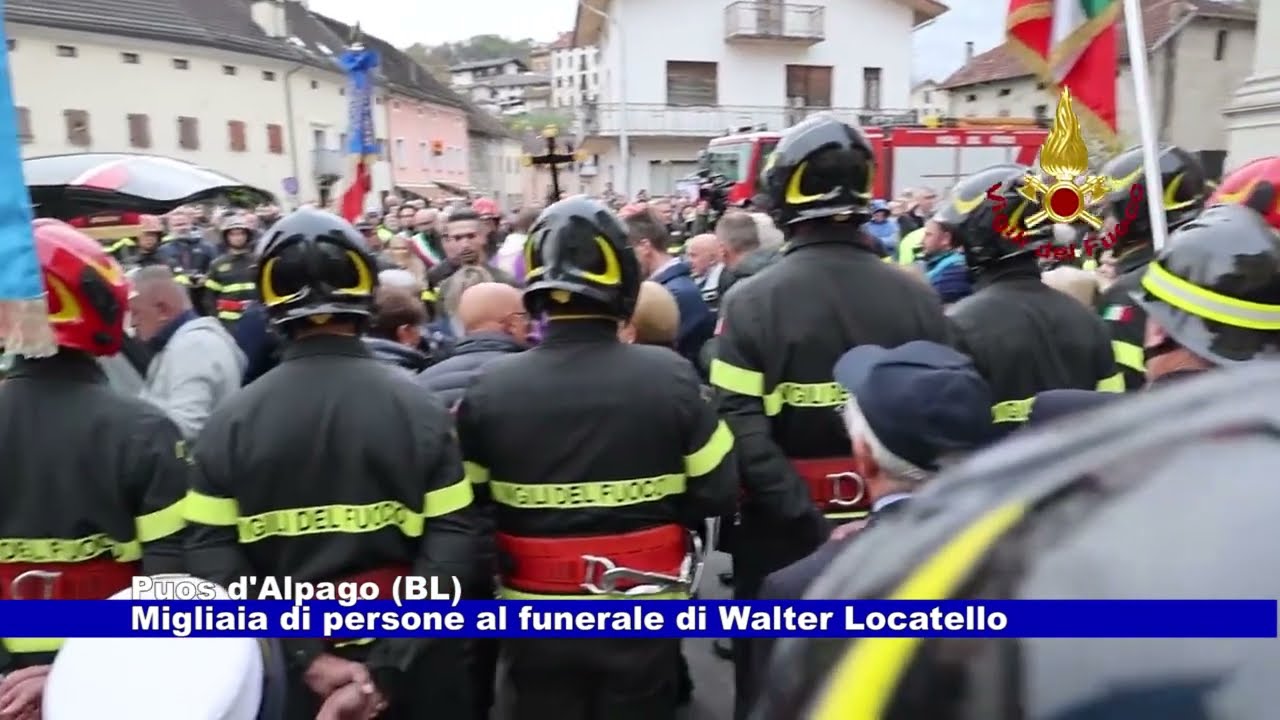 Puos d'Alpago (BL). Migliaia di persone al funerale di Walter Locatello 10.11.2023