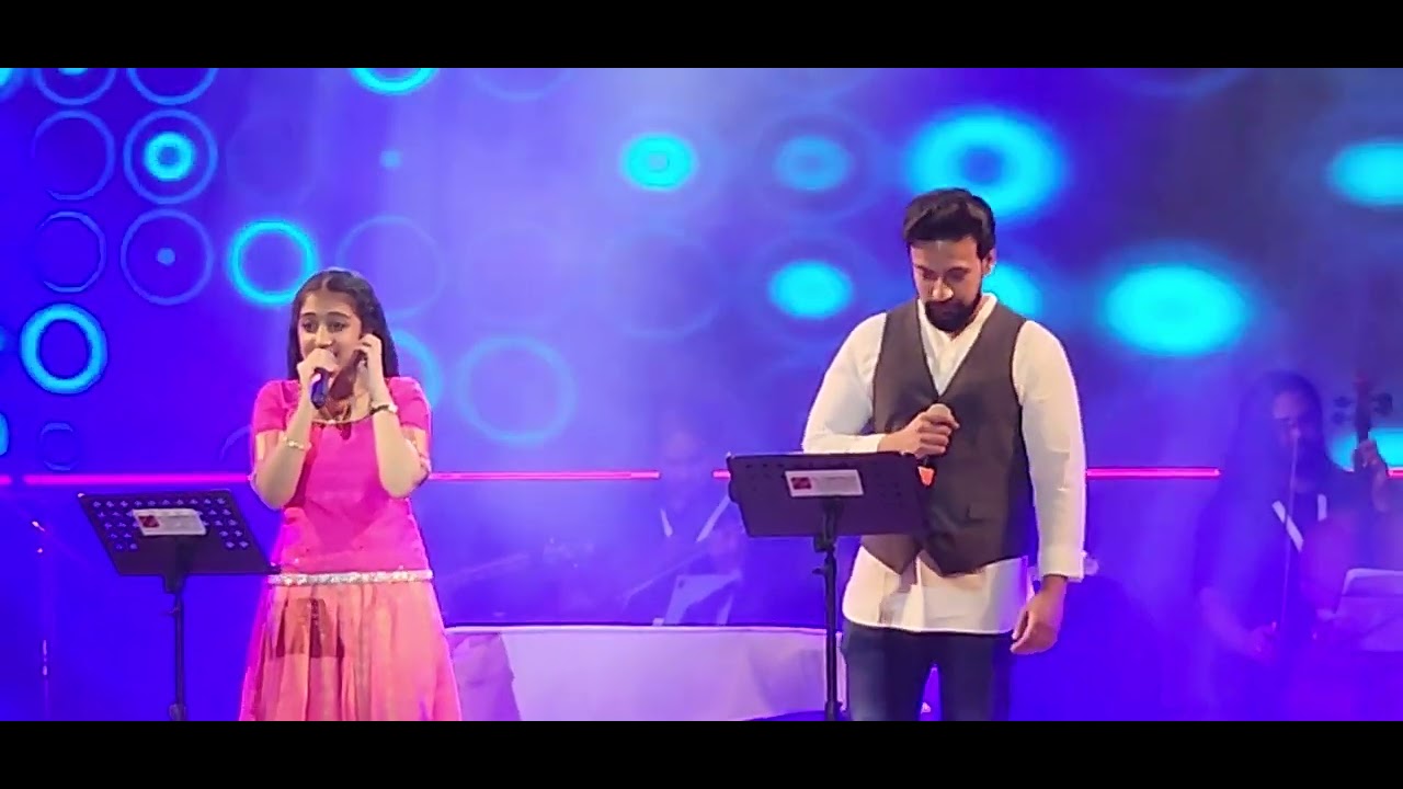 12th Grade student Dhisha singing 'Aalanguyil Koovum Rayyil' Song of Harini and Srikanth #tamilsong