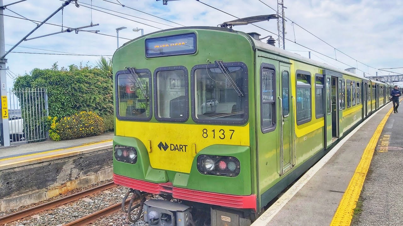 Ride onboard IÉ 8100 class DART train 8137 from Bray To Greystones.