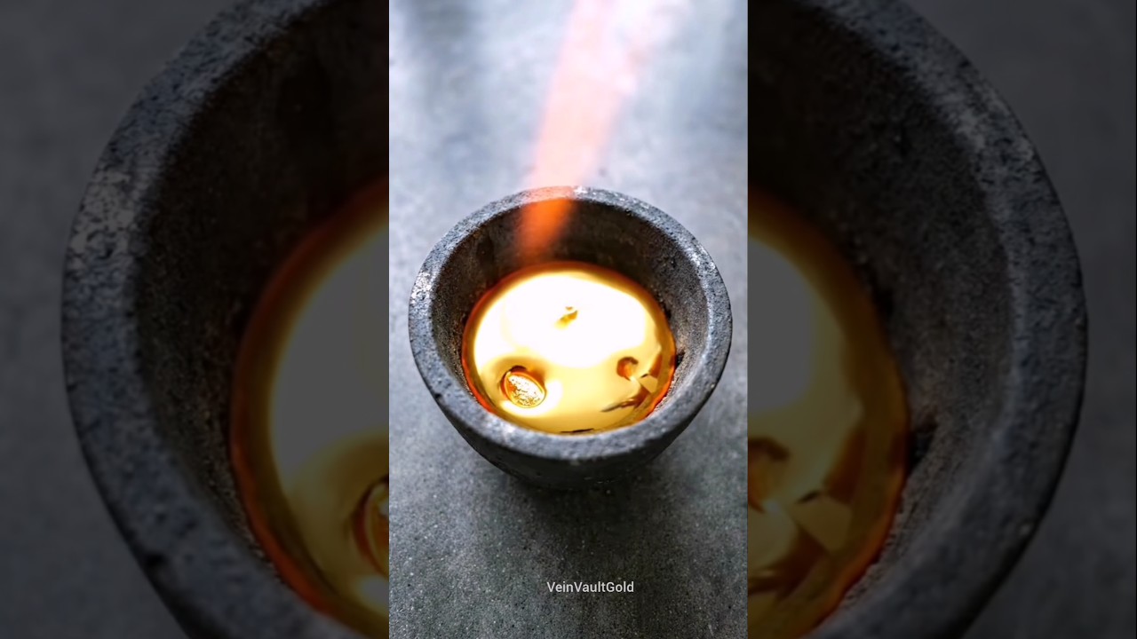 Hidden Gold Vein Discovered in Ordinary Stone 💰 #shorts #mining #gold #asmr