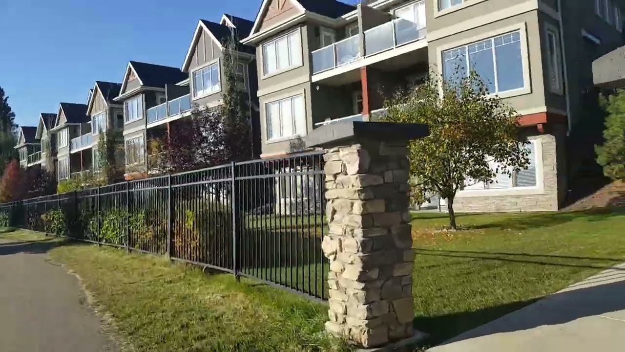 Beat the Winter Blues: Sunny Autumn Walk in Edmonton’s Allard Neighborhood