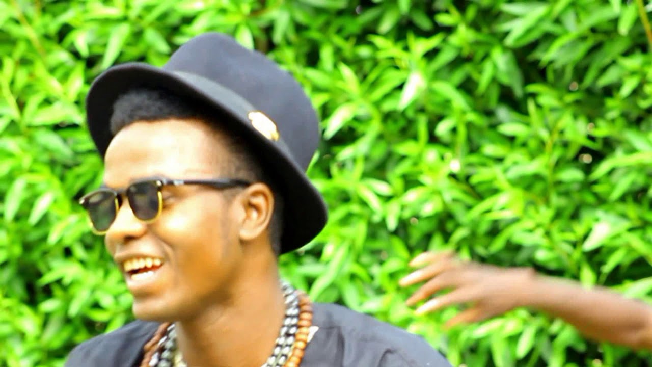 C.R.A lib dari Mht weezy et hamza prince tchoukoundalaza- Al abbasia(officiel vidéo)
