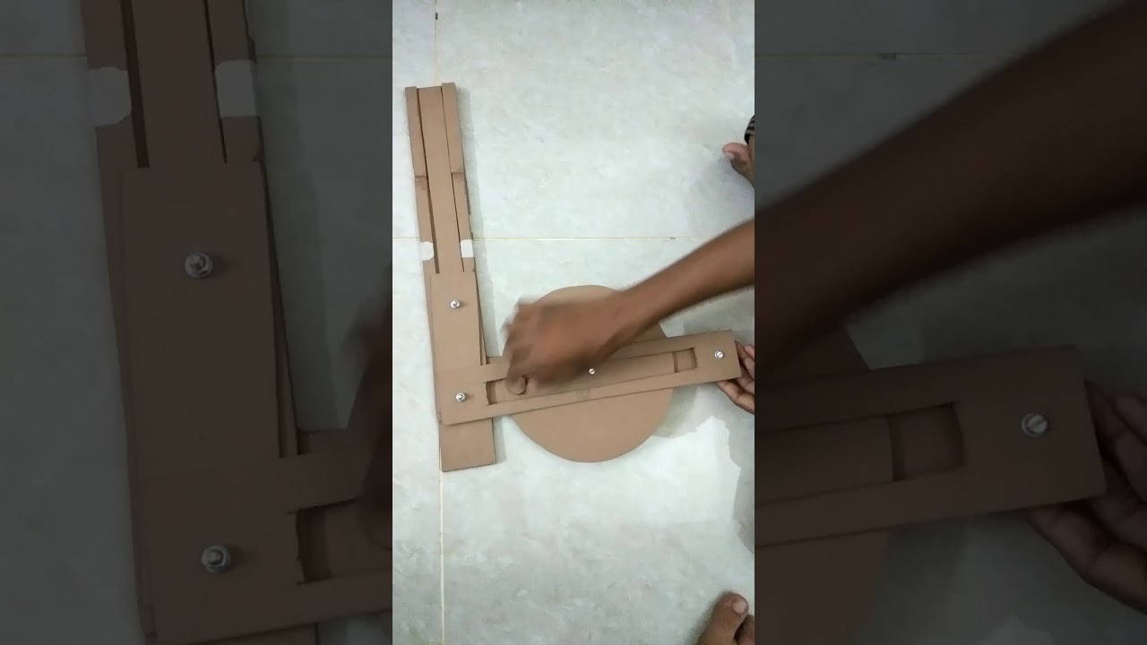 Crank and slotted lever mechanism