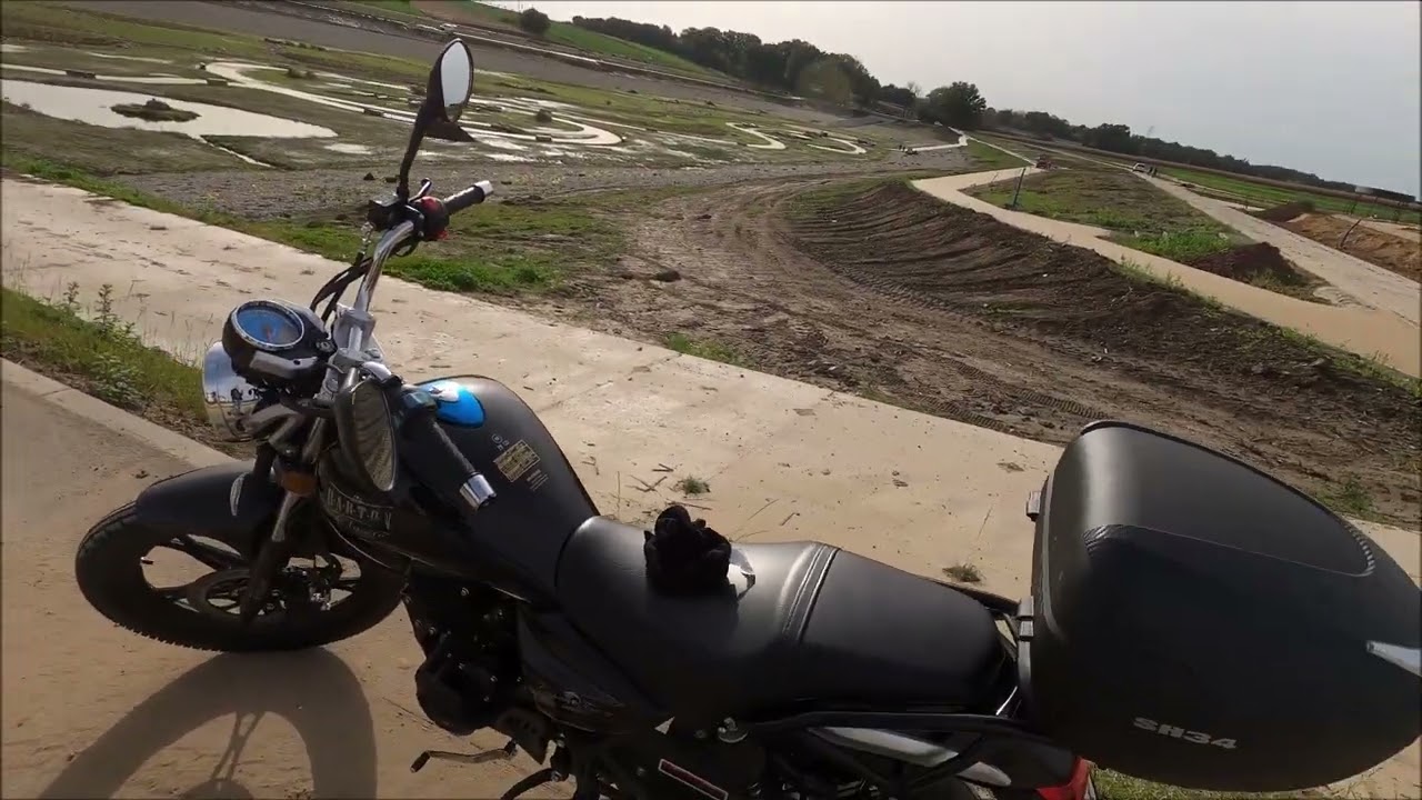 BARTON CLASSIC 125 cm3 2023 Wtrysk Euro 5- pierwsze wrażenia, opis og&oacute;lny