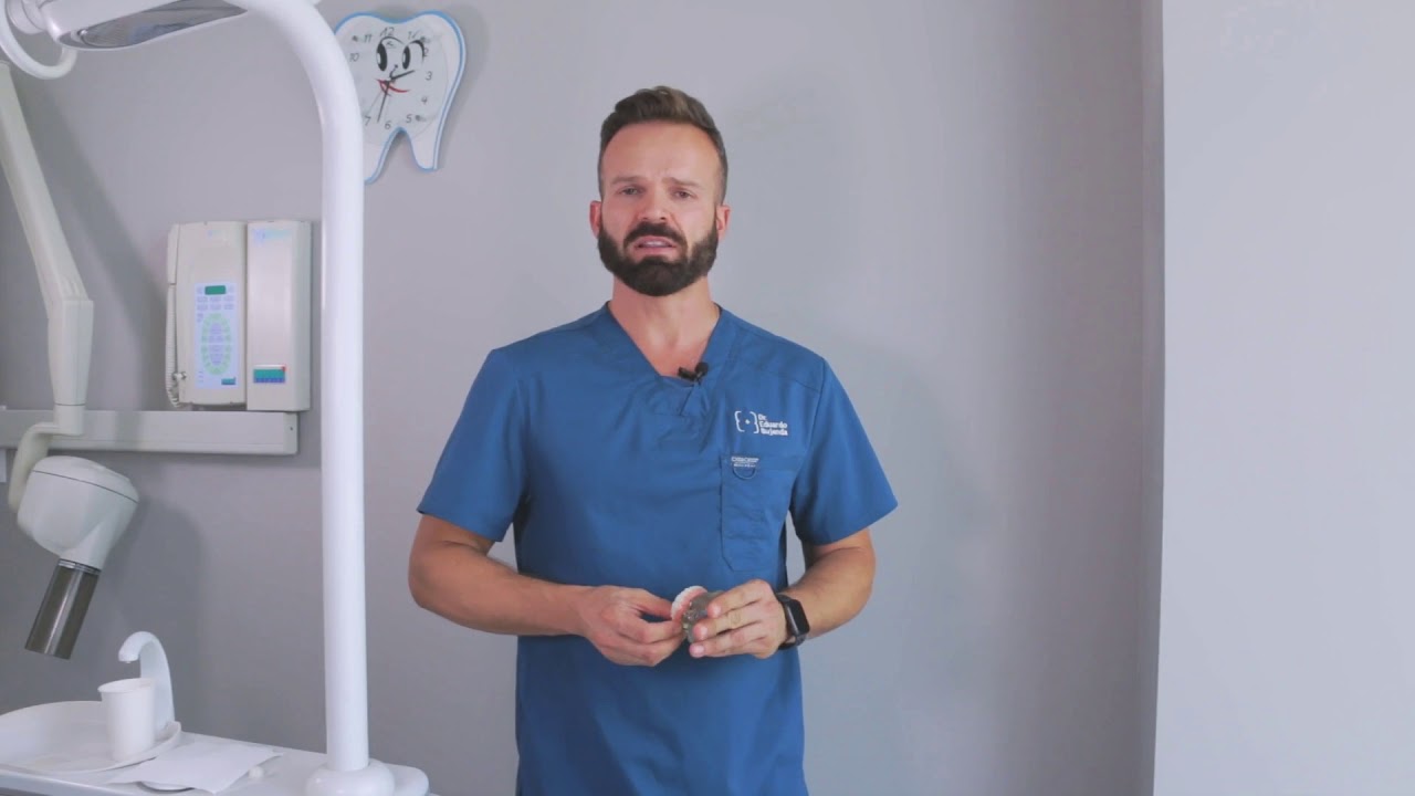 Dr. Eduardo Bujanda, director m&eacute;dico de Cl&iacute;nica Dental Bujanda de Logro&ntilde;o