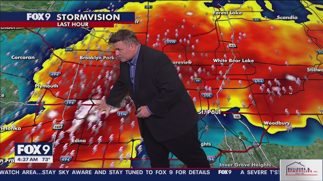MN weather: Heavy rain, frequent lightning in Twin Cities - 4:35 a.m. update