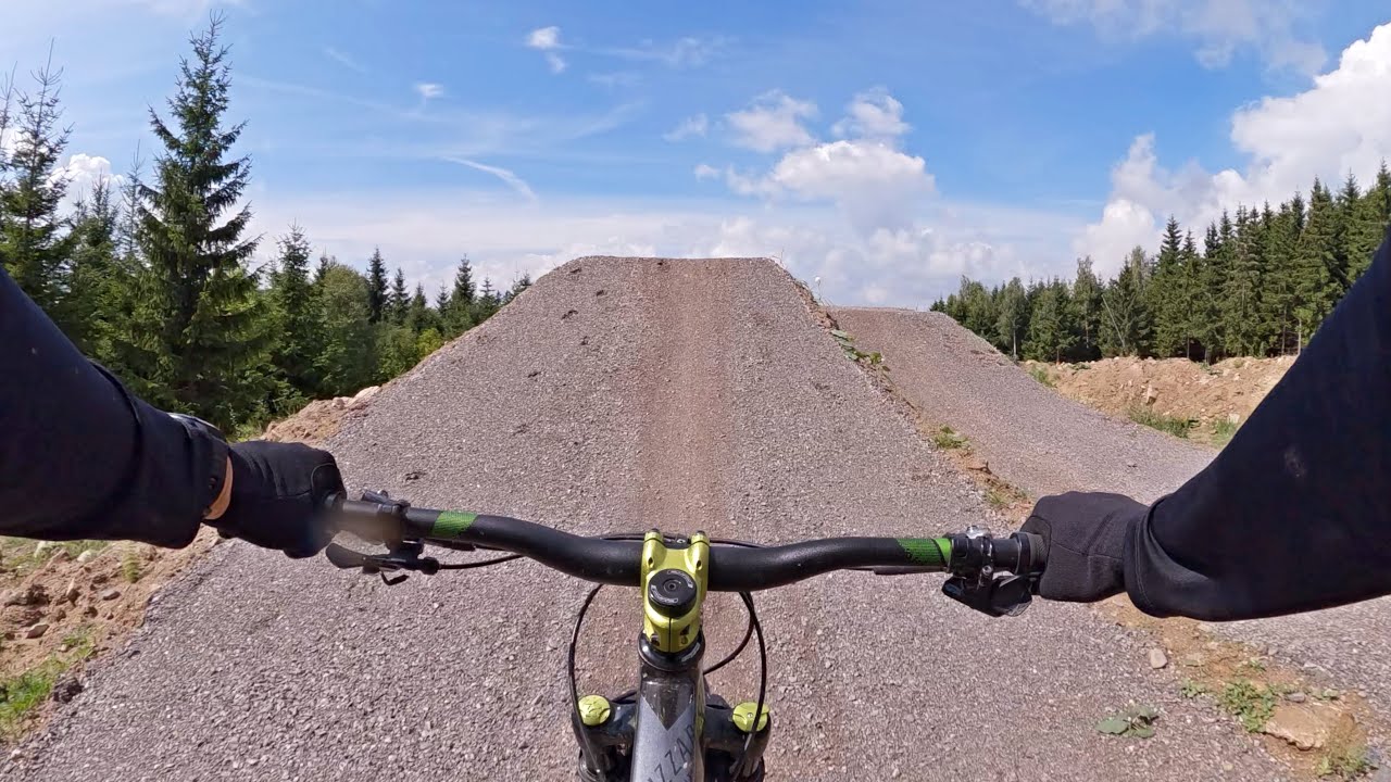 Popral jsem se s Jelenou! TRAILPARK PLEŠIVEC a všechny jeho traily
