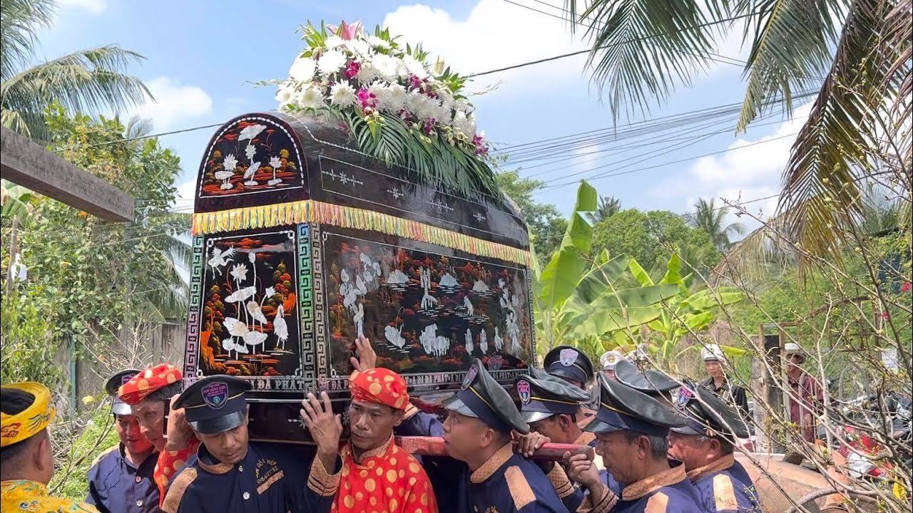 Trại hòm Sơn Đồng Hiệp (di quan cụ bà : LÊ THỊ HAI) ấp Long Tường - Châu Thành - tỉnh Đồng Tháp 