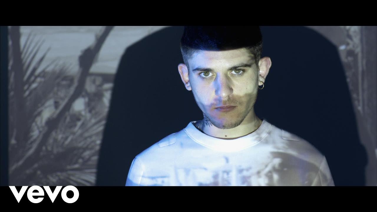 Rkomi - Rossetto (Intro)