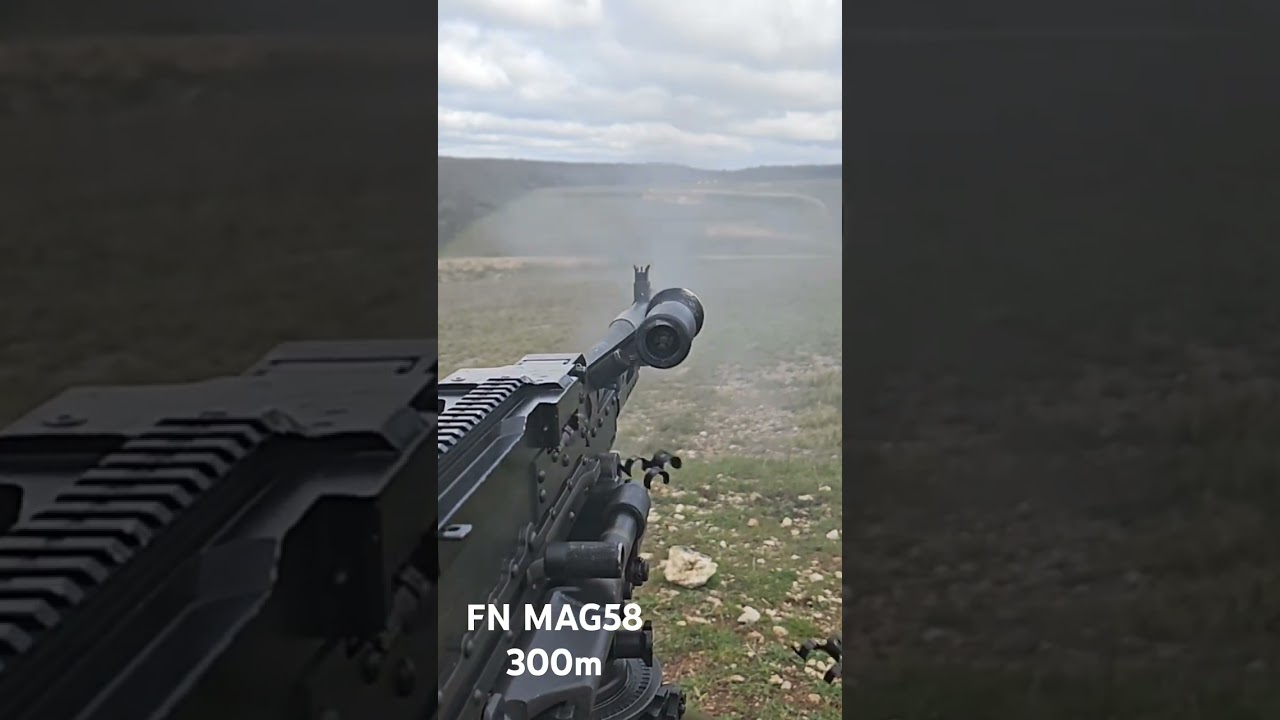 ralenti sur tir 300m FN MAG58 (7,62x51 OTAN) arme &agrave; feu militaire (hors tir sportif)shooting range