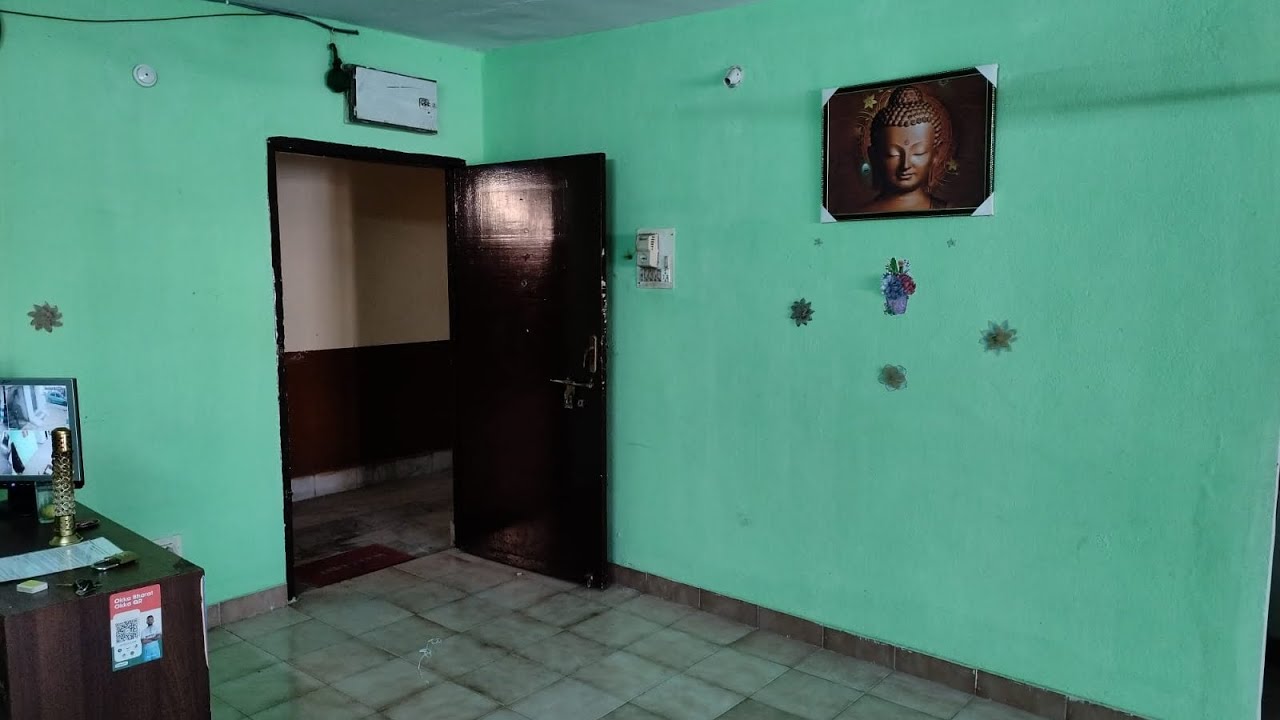 100 sq yards Independent house for sale in Basharat Nagar, 33.5L negotiable, 9346555309, 9849693110