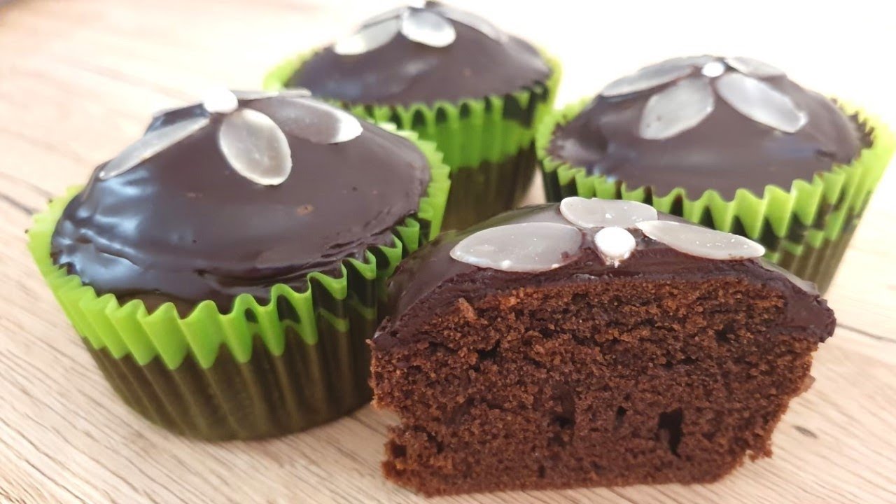 Only 3 ingredients ! Eggless Chocolate Muffins Recipe ! Easyvideo