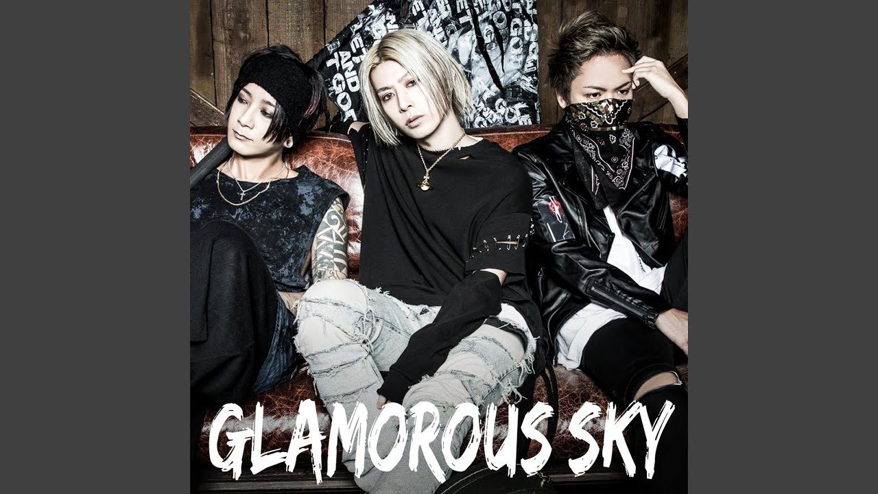 GLAMOROUS SKY