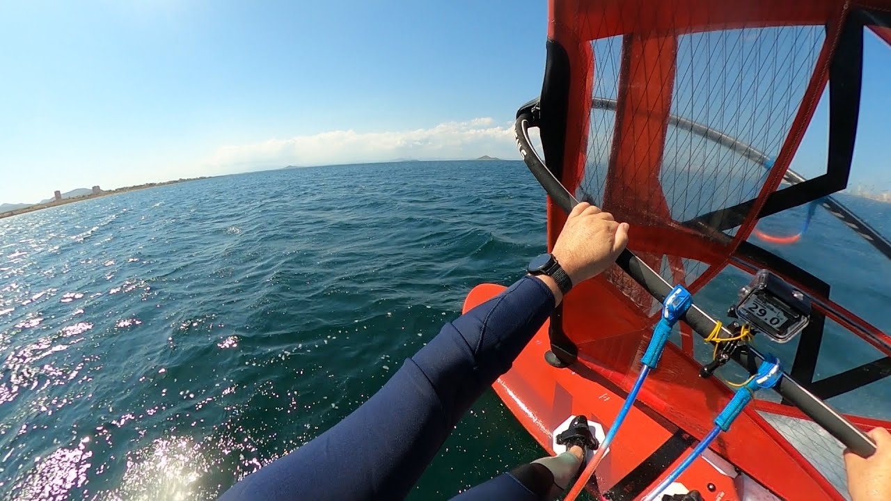 Session with friends and 91 wide board - testing standard fin