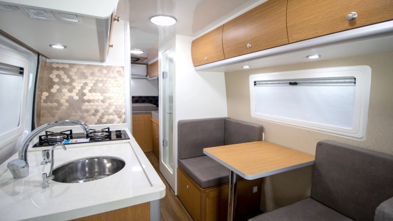 LANÇAMENTO JUNIOR MOTORHOMES, MERCEDES SPRINTER, 416, EXTRA LONGA, TETO ALTO, APRESENTAÇÃO COMPLETA.