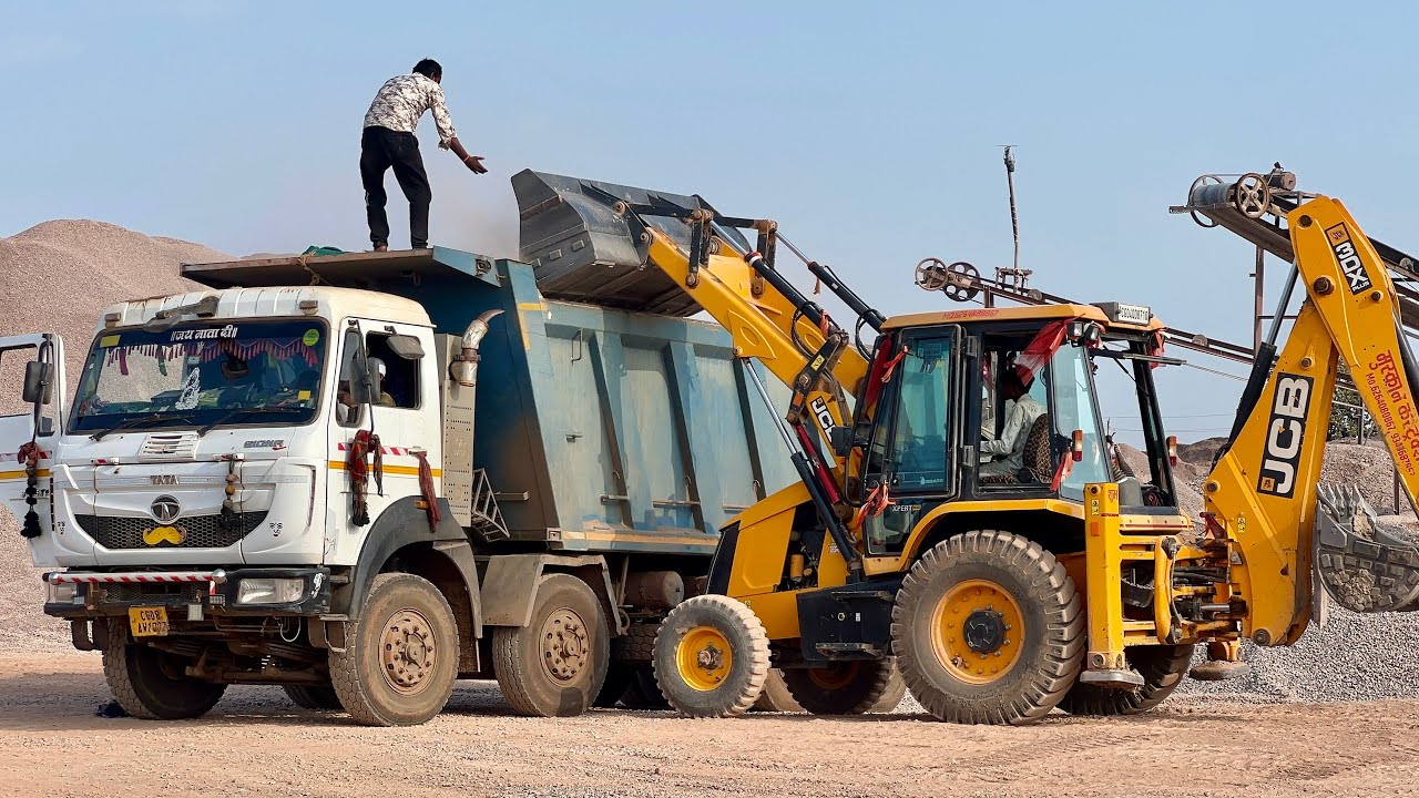 Jcb 3dx Eco Xpert Backhoe Loading Greet In Bharatbenz And Tata Signa Hayva | Jcb Loading Truck