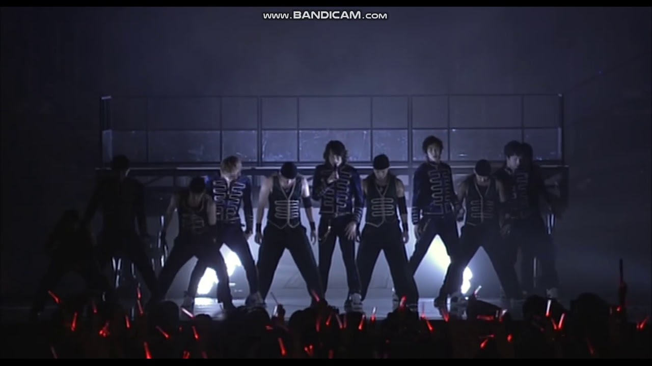 東方神起  Purple Line
