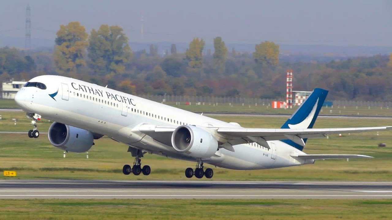 STUNNING Cathay Pacific Airbus A350-900 [B-LRA] Takeoff from Düsseldorf Airport [Full HD]