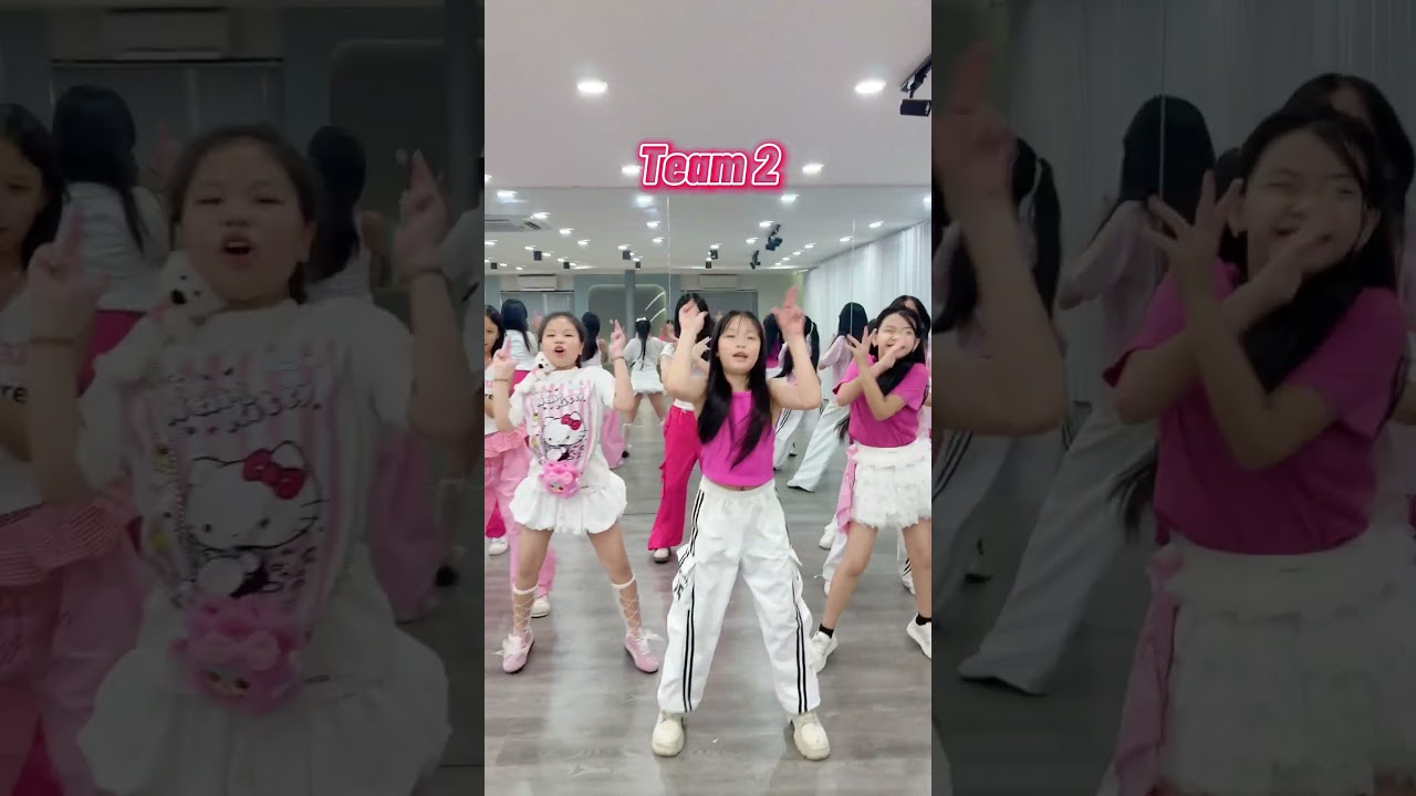 C&aacute;c bạn chọn Team n&agrave;o? | Follow Me | MENTE M&Aacute; TOMA TOMA Dance Battle #trending #fyp #tiktok