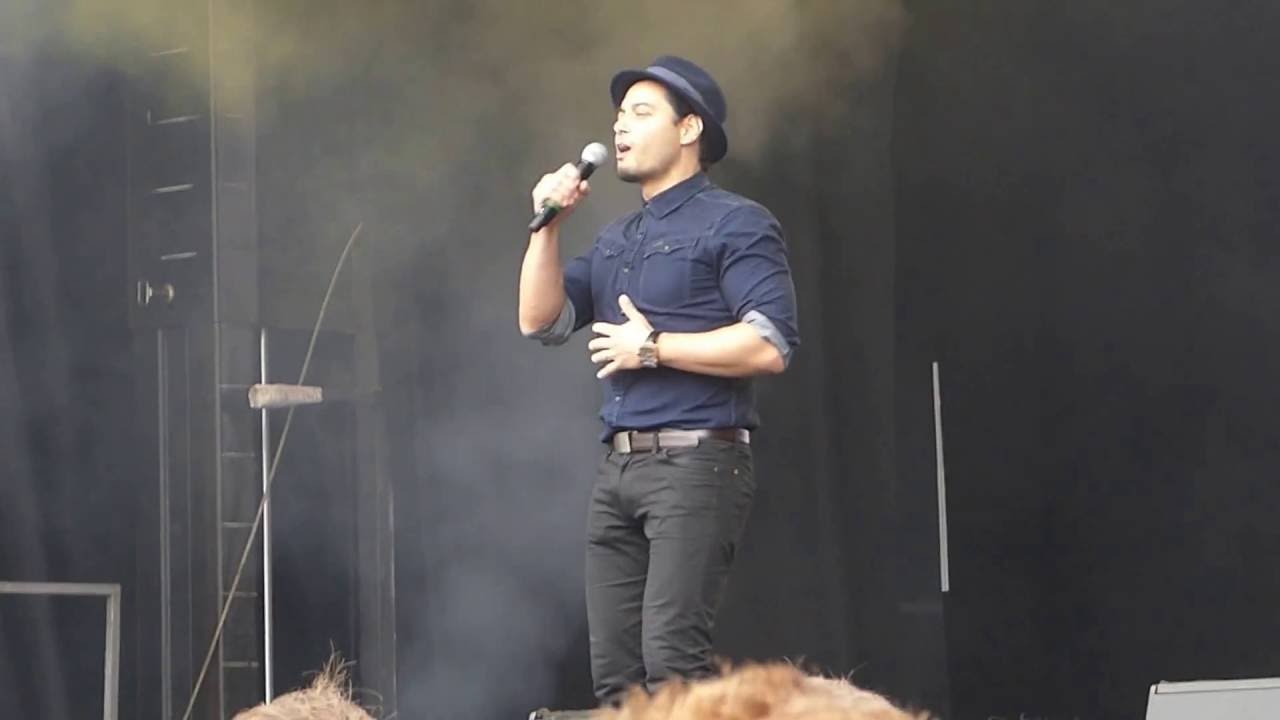 Stephen Rahman-Hughes - Bridge Over Troubled Water (West End Live 2016)