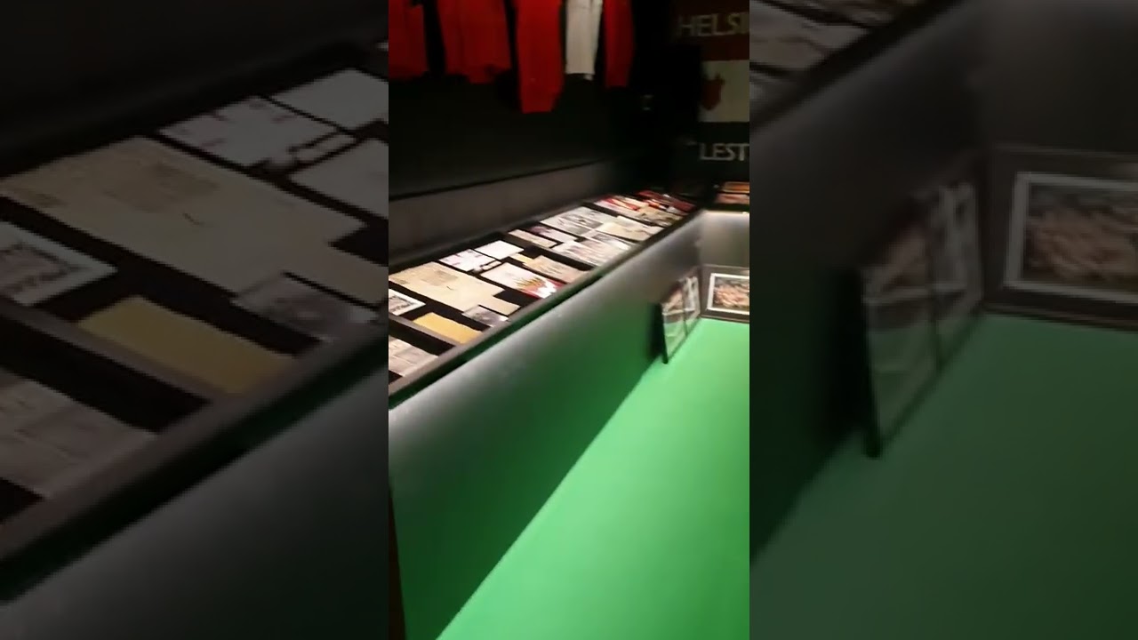 The Helsinki Red Room Experience
