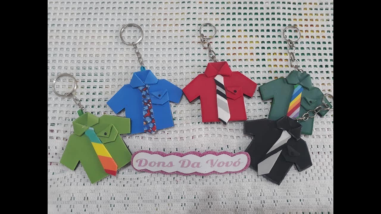 Lembrancinha dia dos pais.Chaveiro de camisa. #donsdavovo
