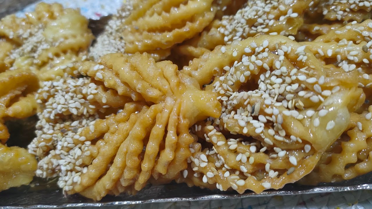 les saveurs de kari 🇩🇿ڨريوش على اصولو رايحة نشكل معاكم سنبلة والوردة تبعو الفيدو الأخير باش تستفادو