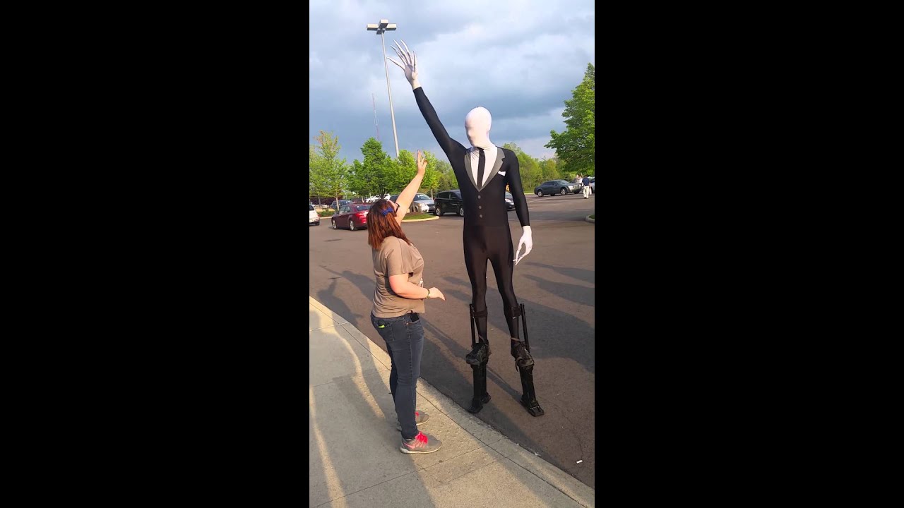 High five slenderman.