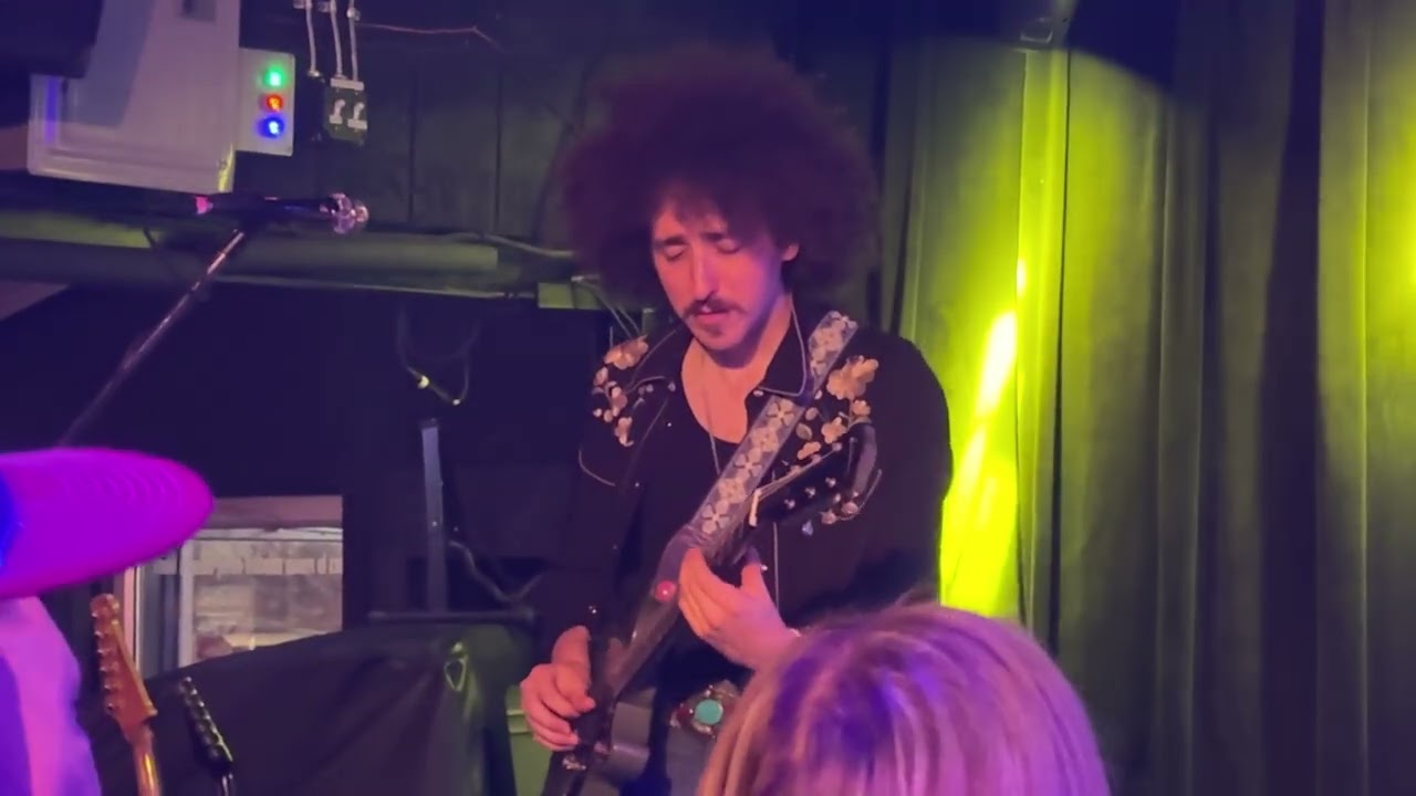 Robert Jon & The Wreck - Old Friend
