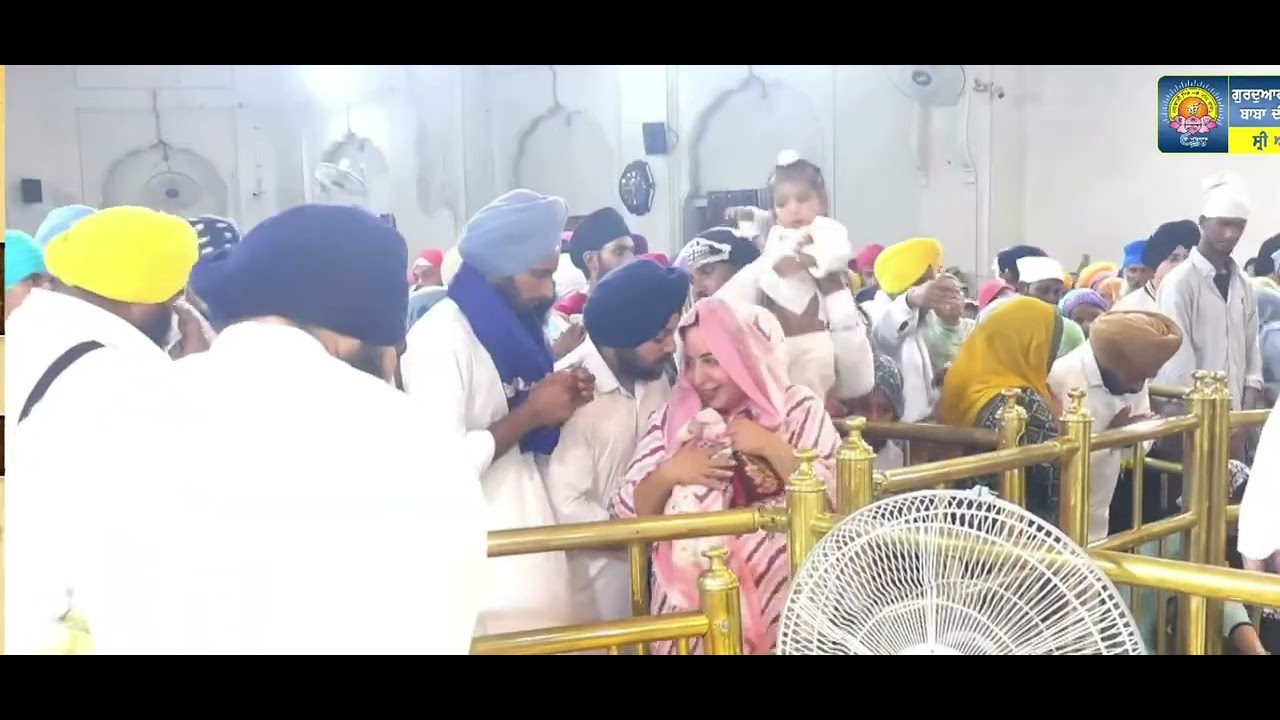 More Babihe Bole De Vekh Badal Kale
