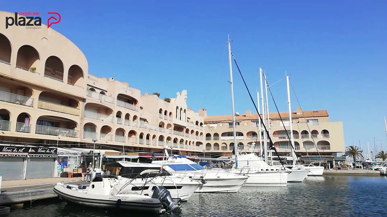 Le quartier du port à Hyères