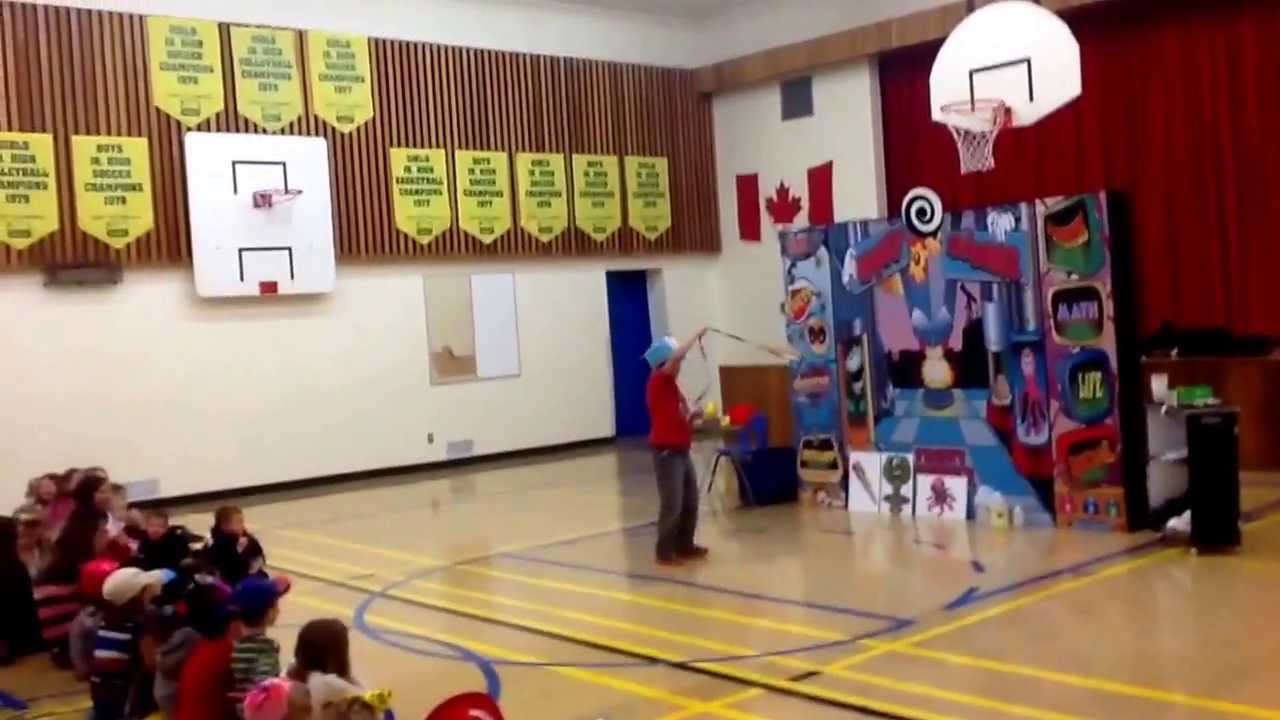 Rochester School, Alberta, Wacky Science Show with Magician Trent!