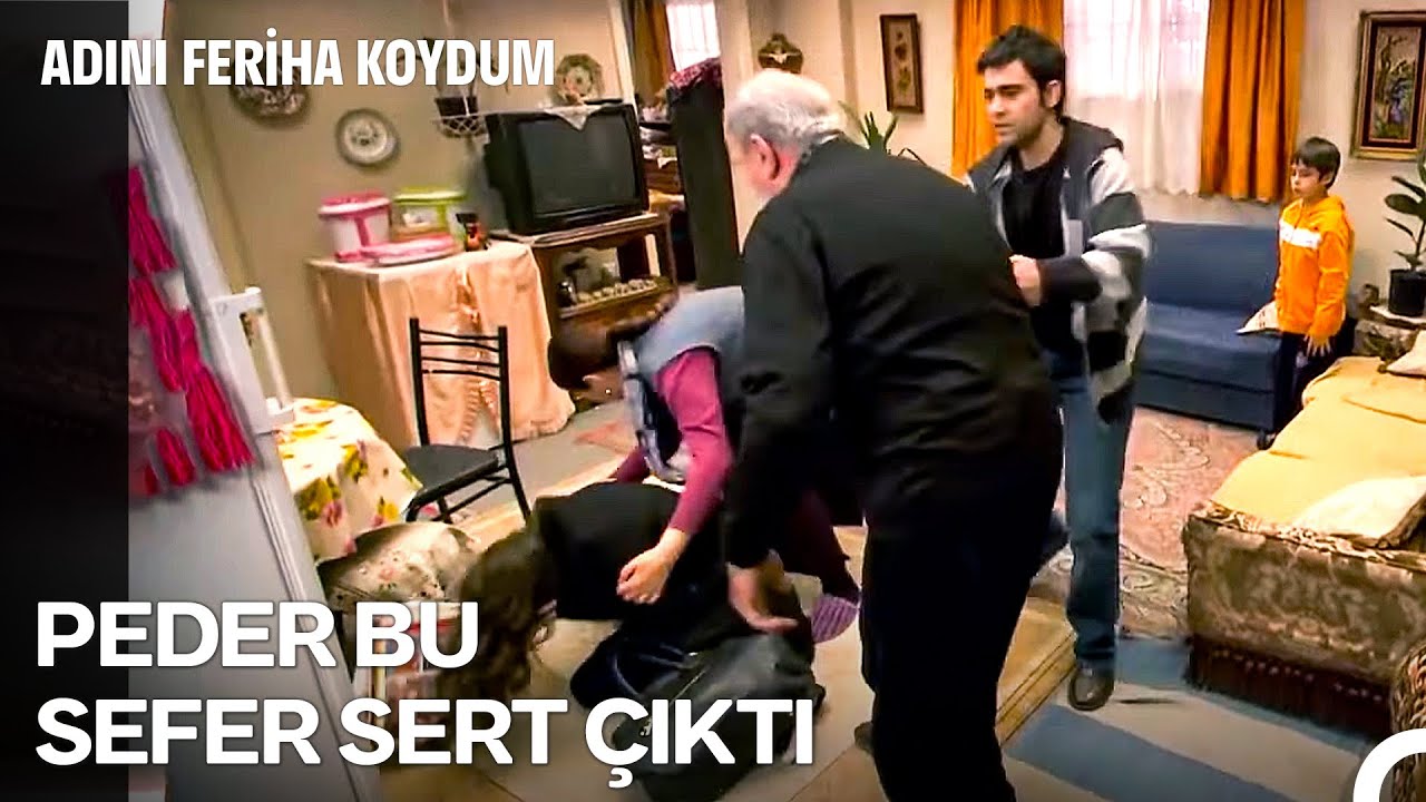 Yılmazlar Evi #15: Fakirhanemde Nasıl Halıya Yığılıyorum İzle - Adını Feriha Koydum