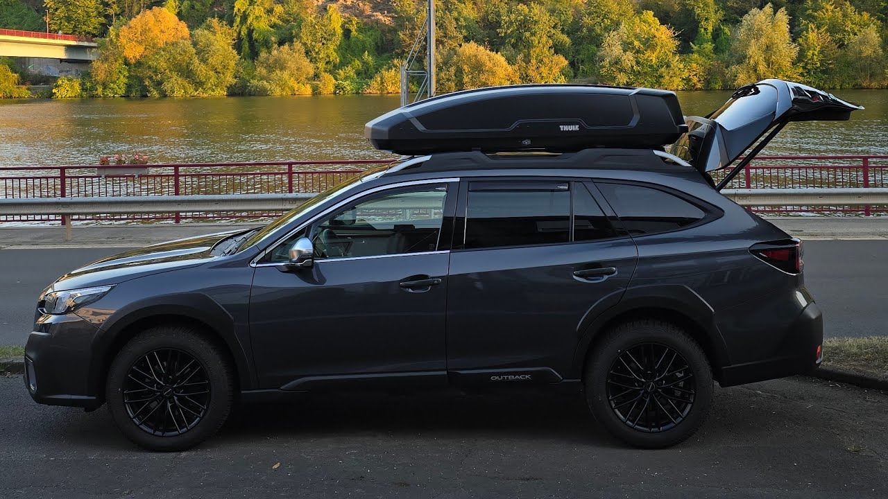 Thule Force XT Aeroskin XL unboxing and installation on Subaru Outback 2023